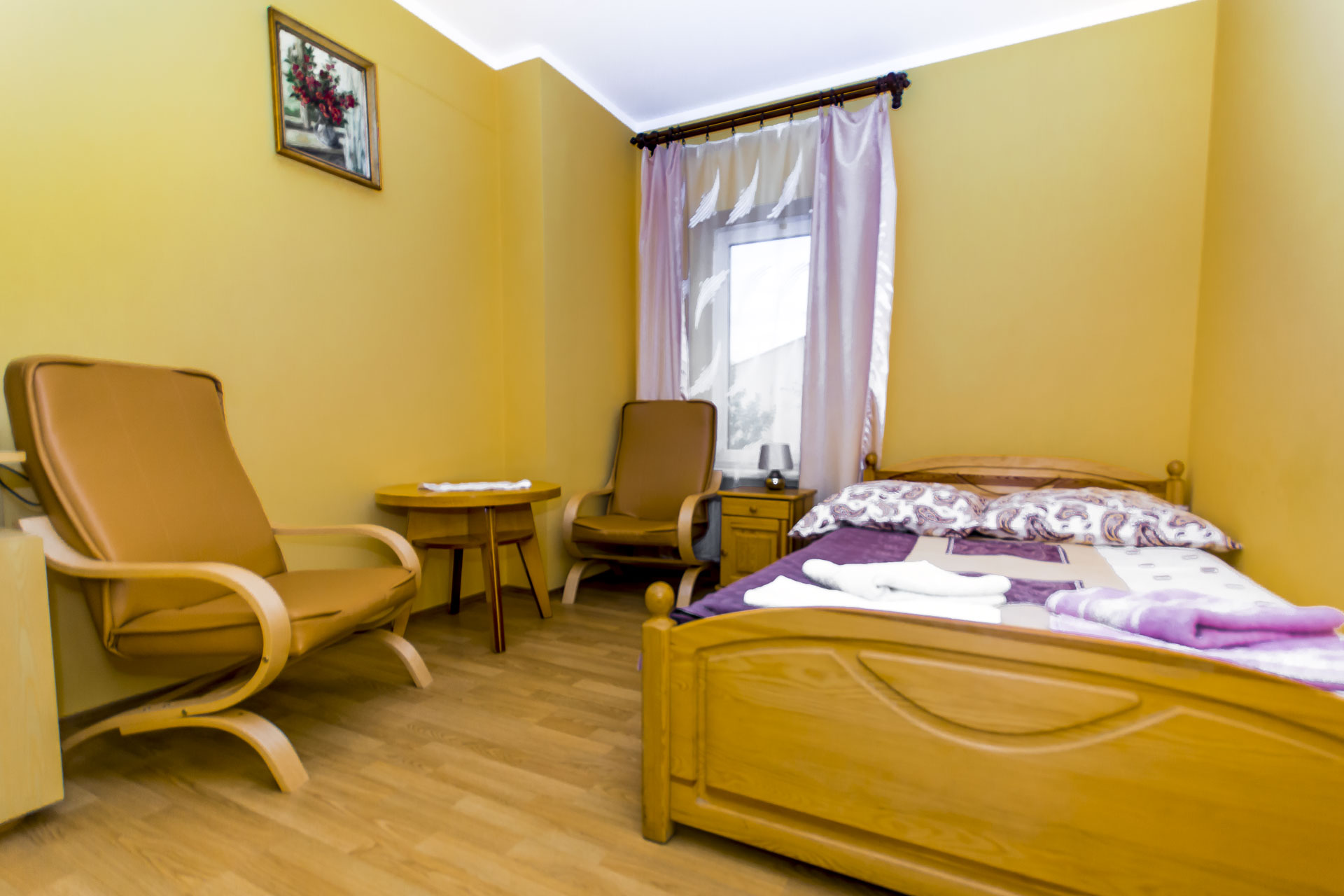 دار الضيافة في بولندا، والإقامة كراكوف